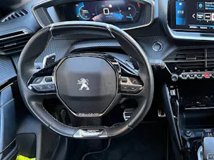 Peugeot 208 Essence 130ch EAT8 GT Pack