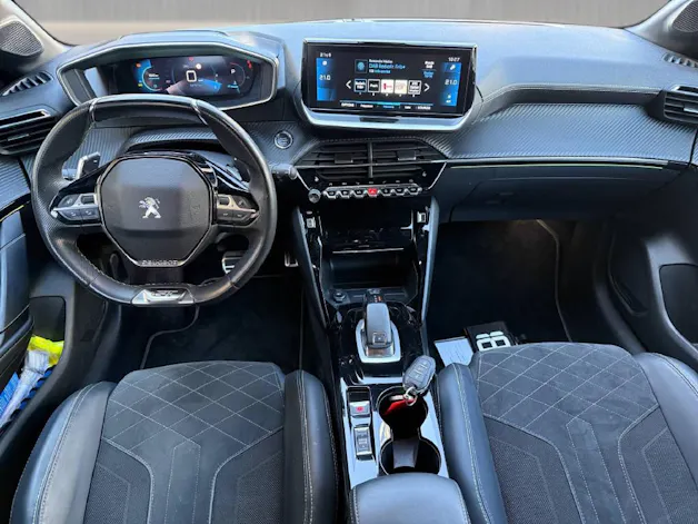 Peugeot 208 Essence 130ch EAT8 GT Pack