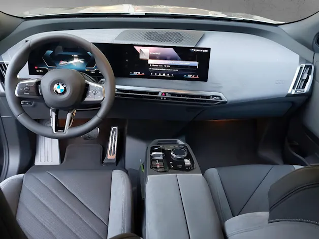 BMW iX xDrive60