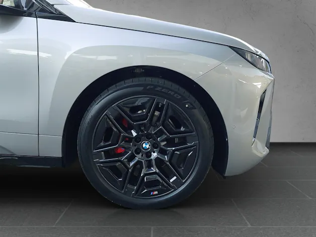 BMW iX xDrive60