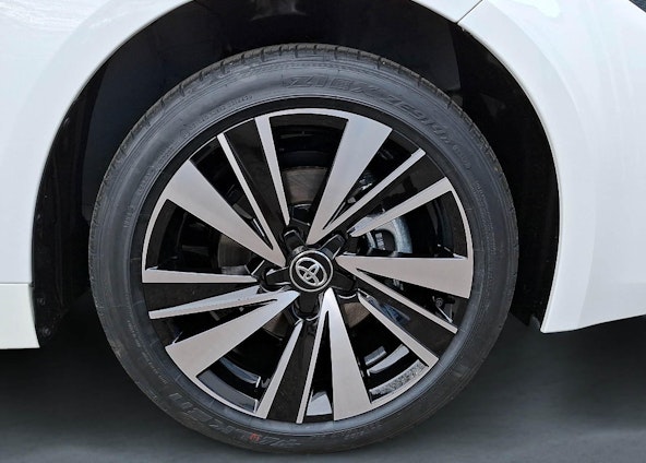 Vehicle image 10 Vehicle image 10