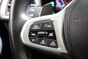 Vehicle image BMW X4 M40i