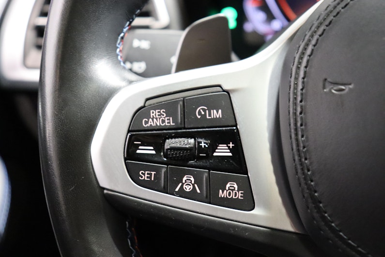 Vehicle image BMW X4