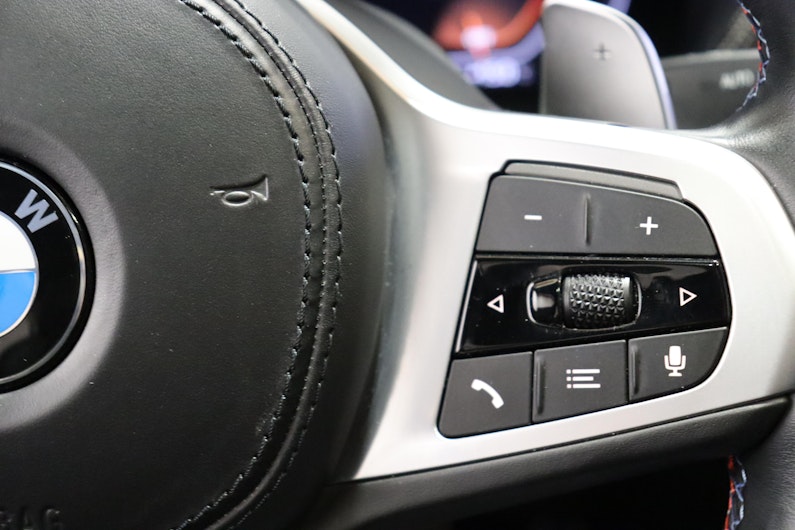 Vehicle image BMW X4