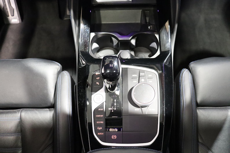 Vehicle image BMW X4