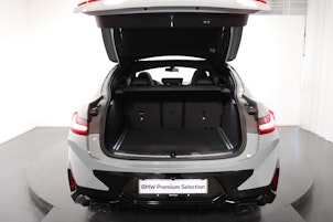 Vehicle image BMW X4 M40i
