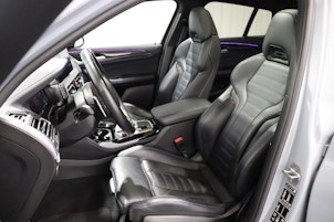 Vehicle image BMW X4 M40i