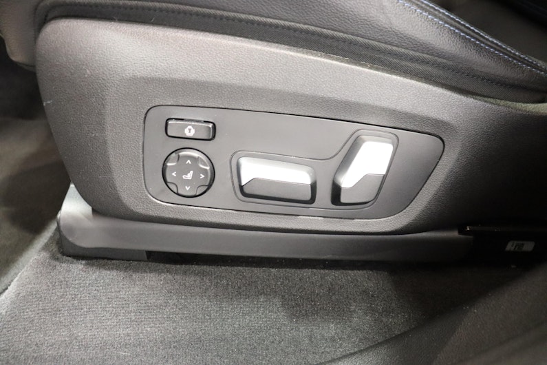 Vehicle image BMW X4