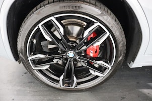 Vehicle image BMW X4 M40i