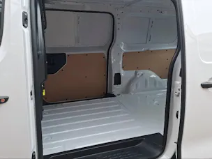 Toyota PROACE Van L2 2.2 D Advanced