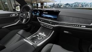 Vehicle image BMW X5 50e xDrive SAG