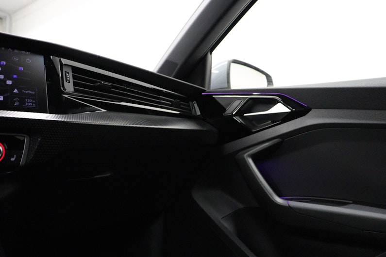 Vehicle image AUDI A1