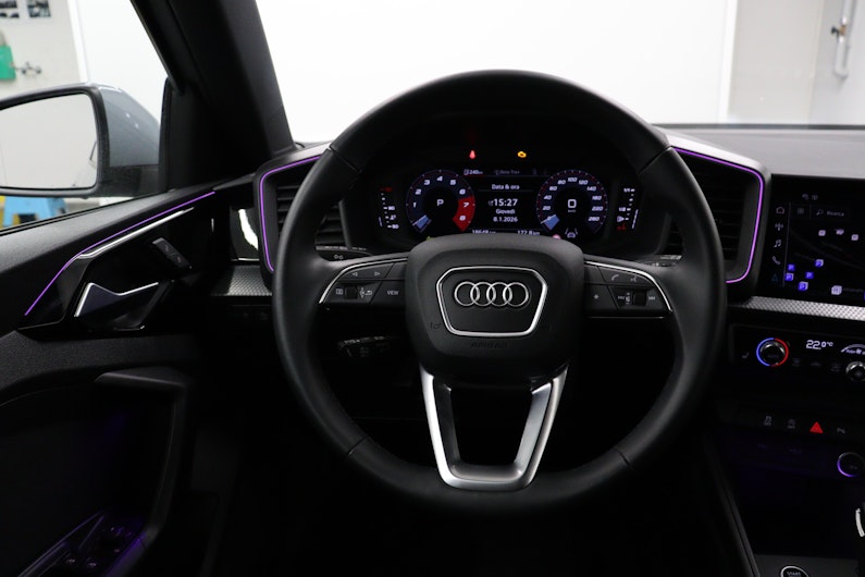 Vehicle image AUDI A1