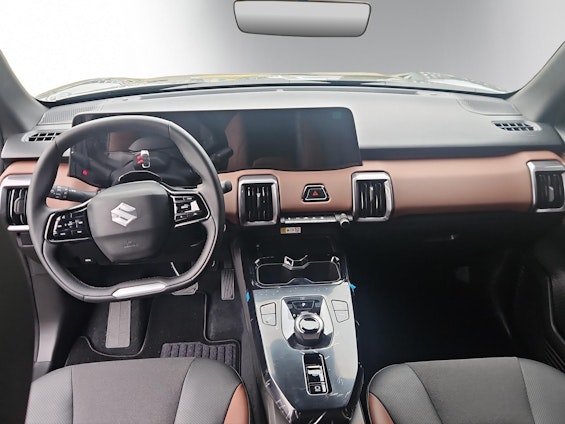 Vehicle image 8 Vehicle image 8