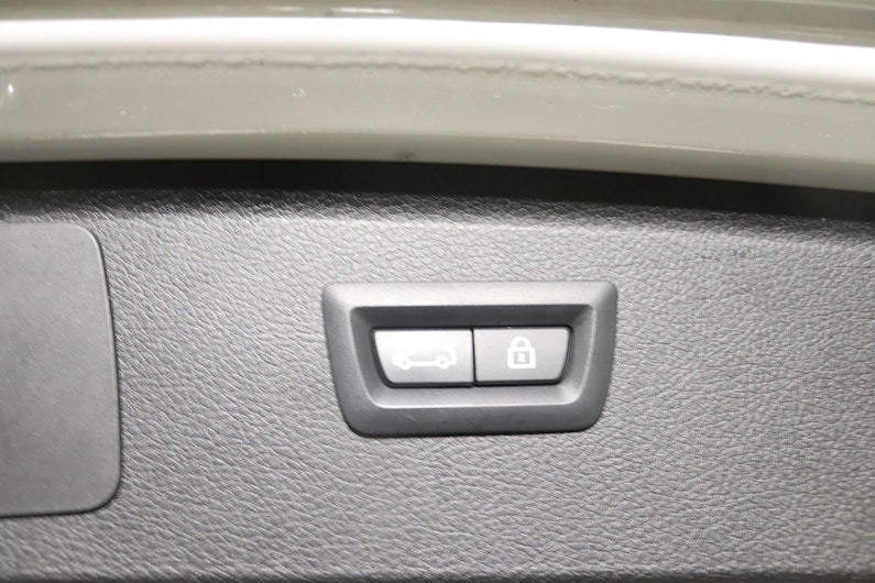 Vehicle image BMW 2 SERIES