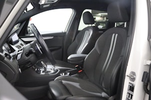 Vehicle image BMW 220d xDrive SAG Active Tourer