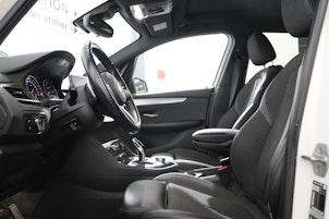 Vehicle image BMW 220d xDrive SAG Active Tourer