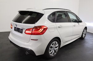 Vehicle image BMW 220d xDrive SAG Active Tourer