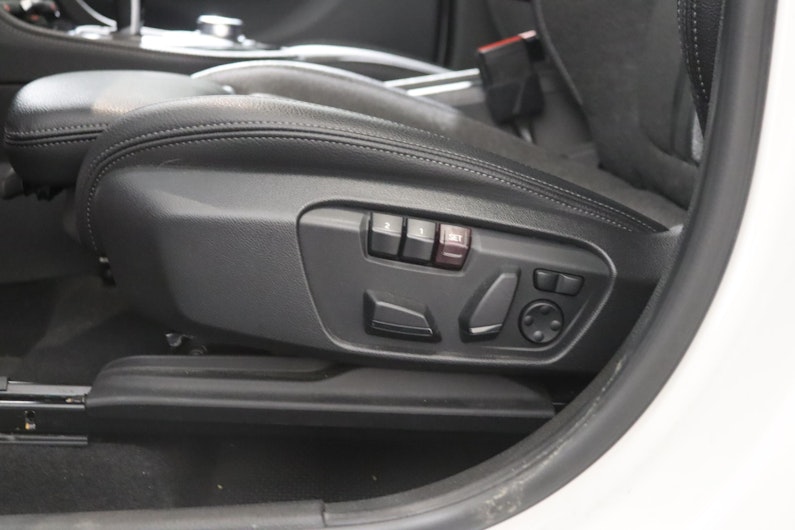 Vehicle image BMW 2 SERIES