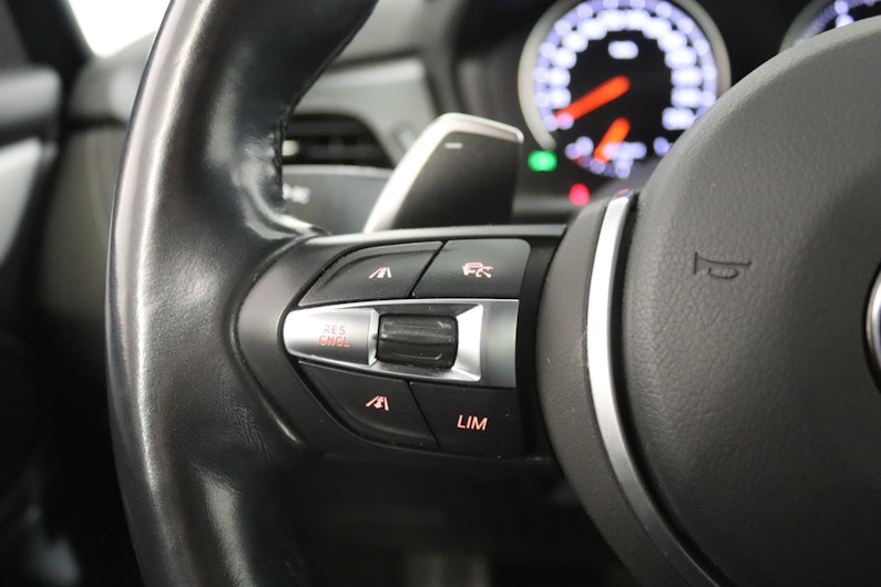 Vehicle image BMW 2 SERIES