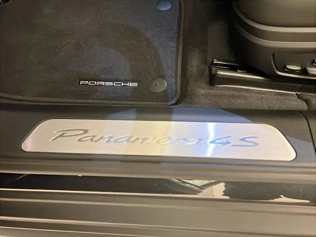 Porsche Panamera 4S E-Hybrid