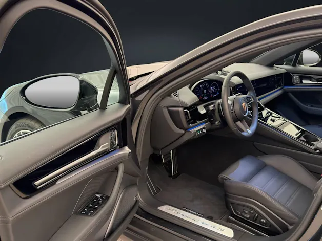 PORSCHE Panamera 4S E-Hybrid