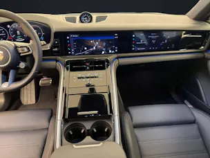 PORSCHE Panamera 4S E-Hybrid
