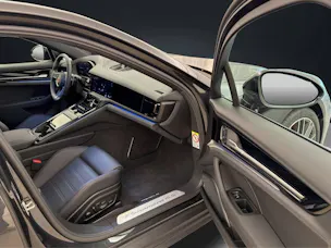 PORSCHE Panamera 4S E-Hybrid