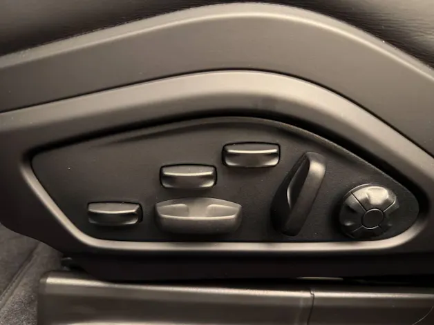 PORSCHE Panamera 4S E-Hybrid
