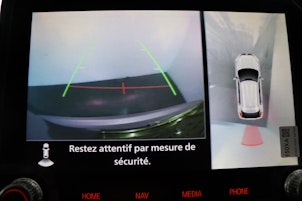 Vehicle image MITSUBISHI Eclipse Cross Instyle