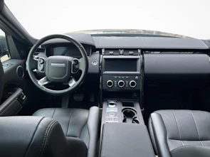 image du véhicule LAND ROVER Discovery 2.0 Si4 SE