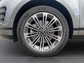 Vehicle image LAND ROVER Range Rover Evoque 2.0 T 250 Dynamic SE