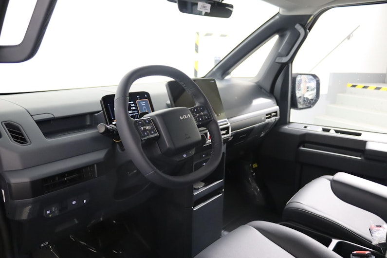 Vehicle image KIA PV5