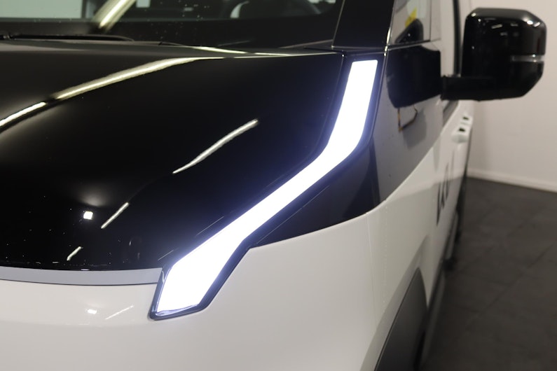 Vehicle image KIA PV5