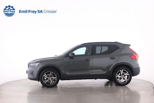 Vehicle image VOLVO XC40 2.0 B3 MH Plus Dark
