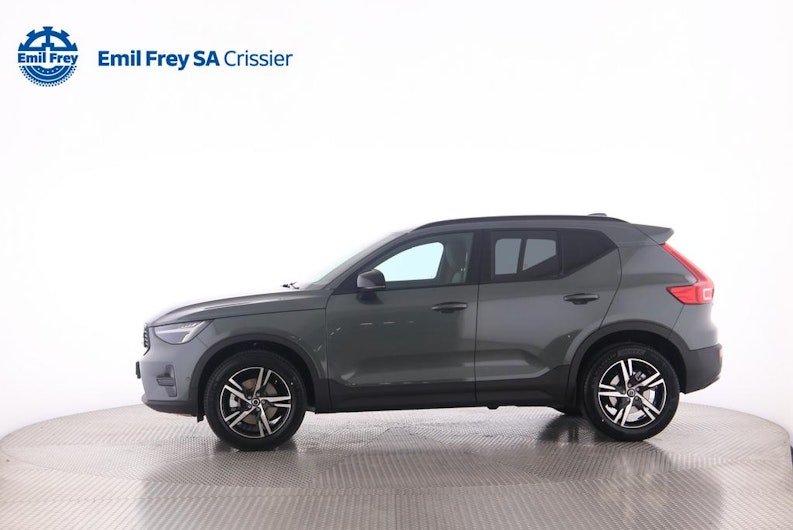 Vehicle image VOLVO XC40