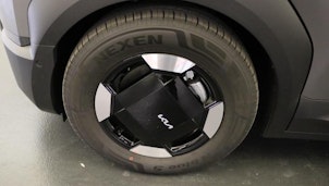 Vehicle image KIA PV5 Passenger 71.2 kWh Elite