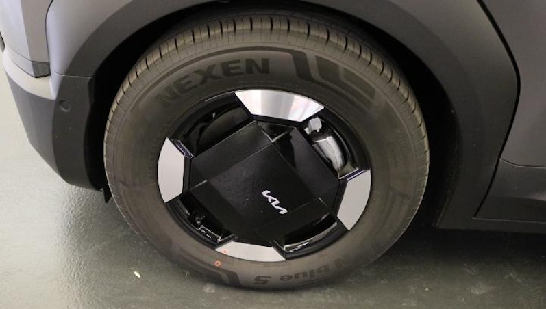 Vehicle image KIA PV5