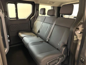 https://vehicle.imgix.net/4123990/c7f49e81-23a2-4d1e-a916-504573bef03d.jpg