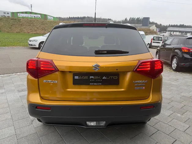 Suzuki Vitara 1.4 T Compact Top 4x4