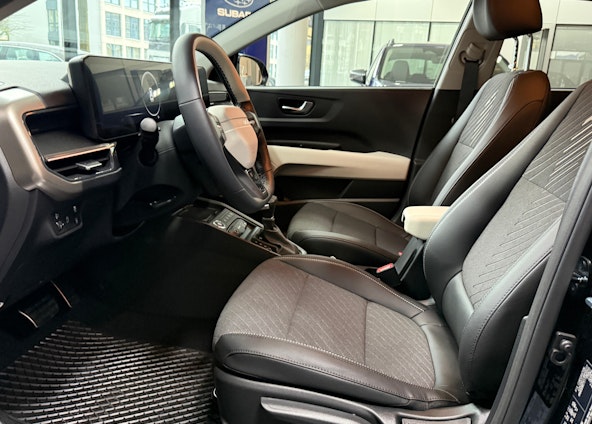 Vehicle image 10 Vehicle image 10