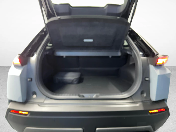 Fahrzeugbild TOYOTA C-HR+