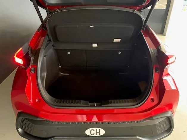 Toyota C-HR 2.0 HEV Trend 4x4