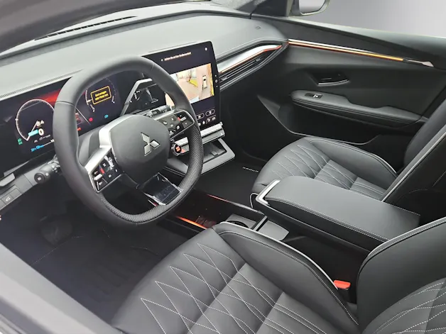 Mitsubishi 100% EV Eclipse Cross Instyle