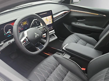 MITSUBISHI ECLIPSE CROSS 5