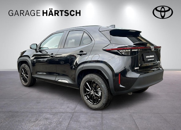 Vehicle image 3 Vehicle image 3