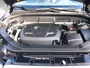 Volvo XC60 2.0 T5 R-Design