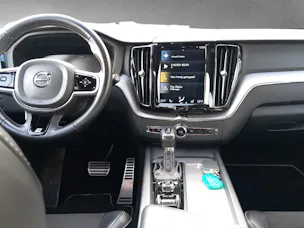 Volvo XC60 2.0 T5 R-Design