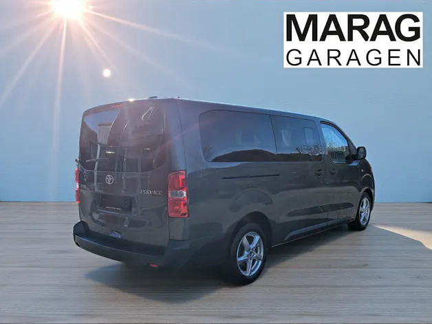 Toyota PROACE Kombi L2 2.0 D Combi