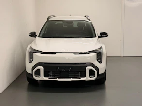 https://vehicle.imgix.net/4124235/ac0111a9-e3c6-4023-9dd2-b966c109f5d1.jpeg